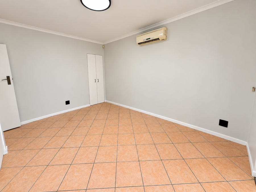 4 Bedroom Property for Sale in Bothasig Western Cape